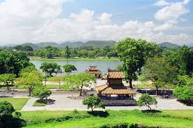 Tour Huế