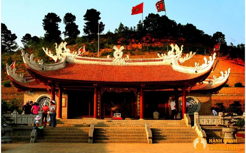 TOUR DU LỊCH ĐỀN HÙNG